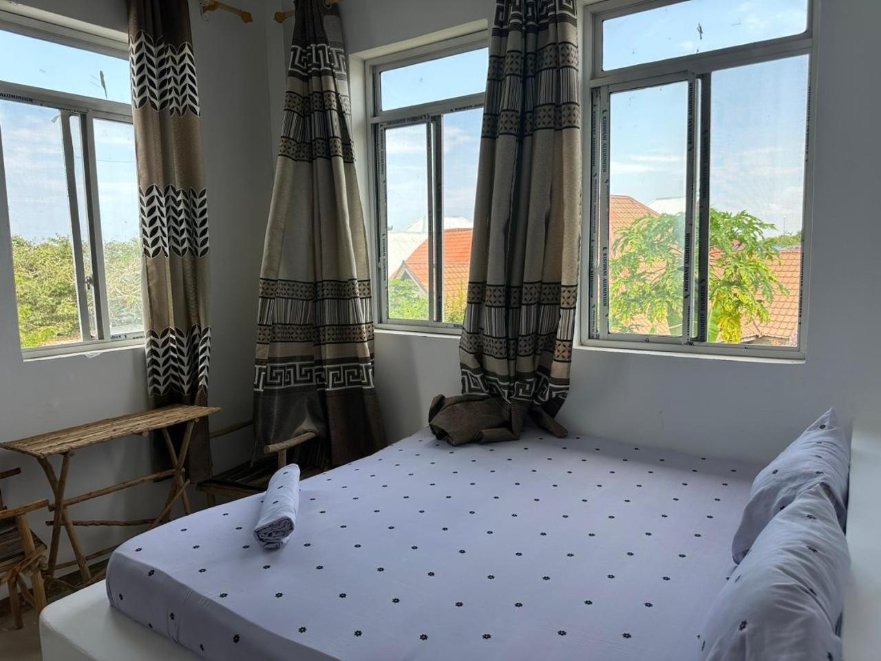 Mbuyuni Lodge نونغوي المظهر الخارجي الصورة